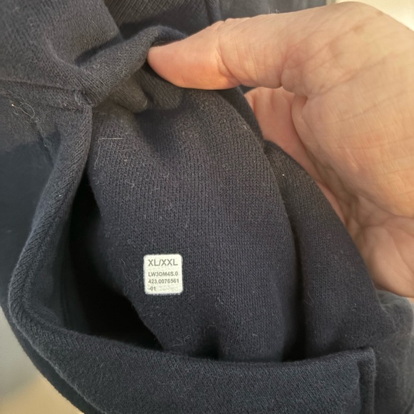 Lululemon Cropped Scuba Hoddie - Picture 3 of 4